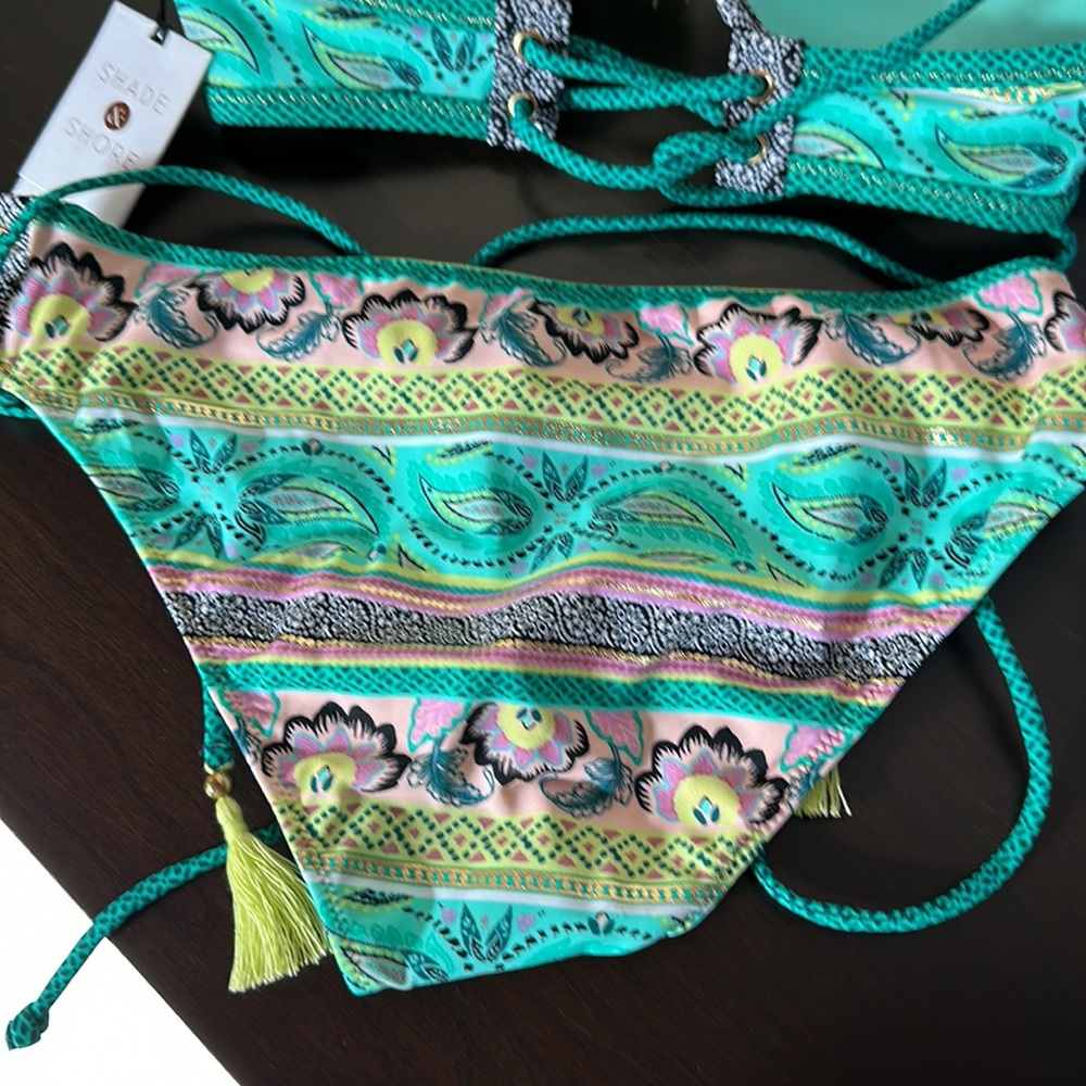 Bikini set - Picture 7 of 9